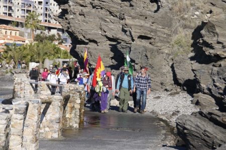 Marcha por el camino de la Dsbandá.