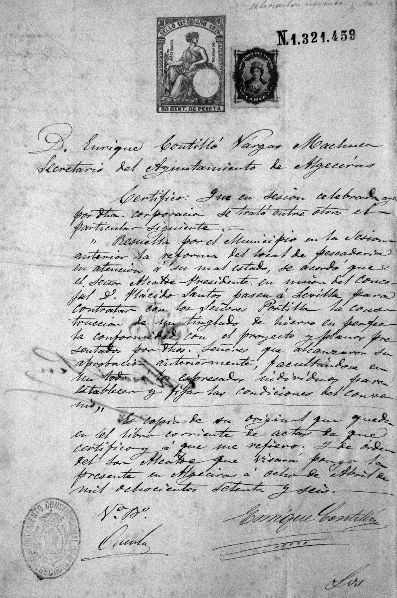 Certificado del acuerdo del Ayuntamiento de Algeciraspara contratar con Portilla Whitte y Cía, 8/4/1876 (AHPS).